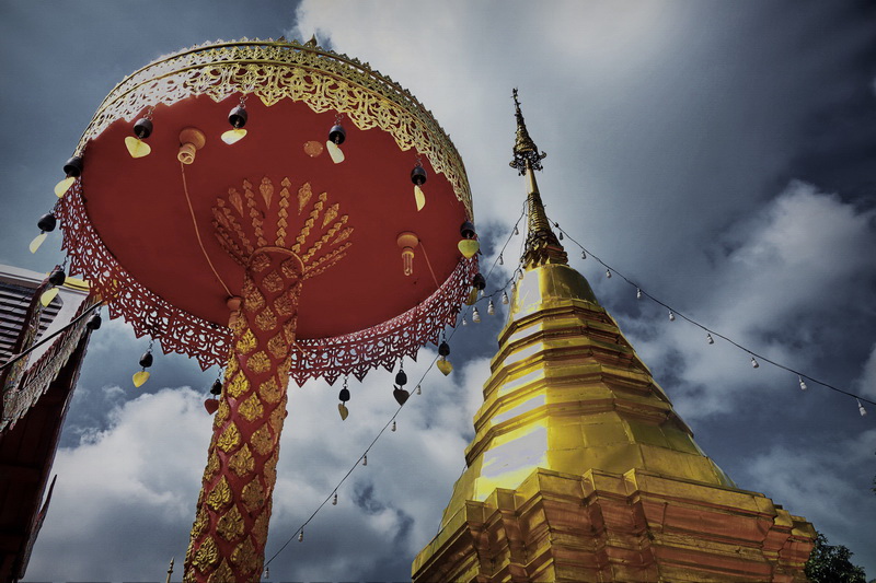 wat phra that doi kham, wat phrathat doi kham, phrathat doi kham temple, phra that doi kham temple