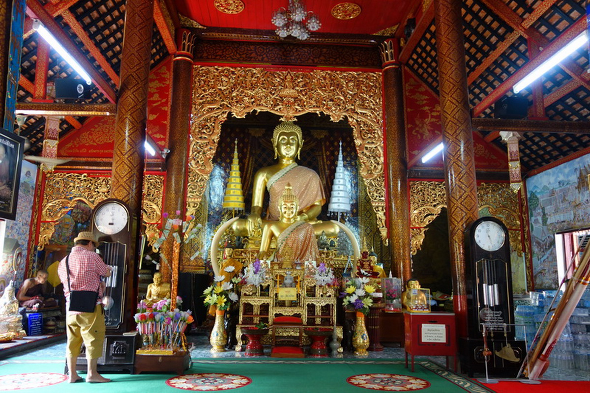 wat chaimongkol, chaimongkol temple, attraction temple in chiang mai