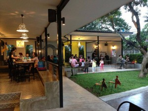 Cafe de Nimman, best thai restaurants in chiang mai, thai restaurants in chiang mai, good restaurants in chiang mai, restaurants in chiang mai, the best thai restaurants in chiang mai
