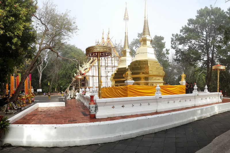 wat phra that doi tung, wat phrathat doi tung, phra that doi tung temple, phrathat doi tung temple, doi tung