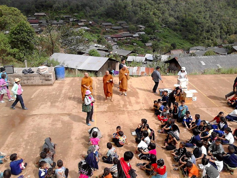 the microwave hmong village, microwave hmong village, microwave mhong village, the microwave mhong village