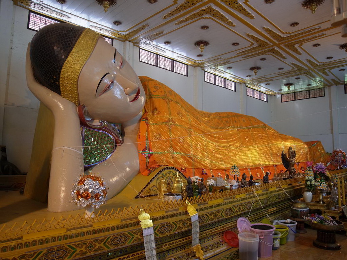 wat phra non, wat phra non in mae hong son, phra non temple, phra non temple in mae hong son