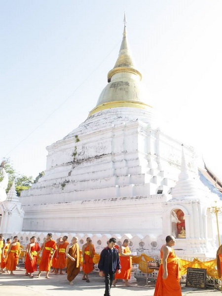 wat phra kaeo don tao suchadaram, wat phra kaew don tao suchadaram, wat phra kaeo don tao, wat phra kaew don tao, phra kaeo don tao suchadaram temple, phra kaew don tao suchadaram temple, phra kaeo don tao temple, phra kaew don tao temple, wat phra kaeo don tao lampang, wat phra kaew don tao lampang