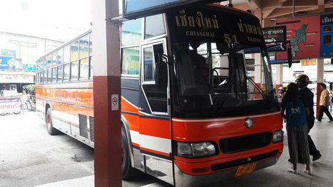 Chang Phuak Bus Station, Tha Ton Bus