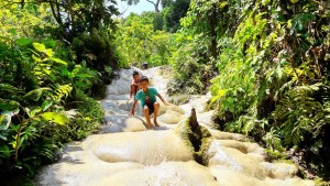 buatong waterfall, buatong sticky waterfall, sticky waterfall, bua tong waterfall