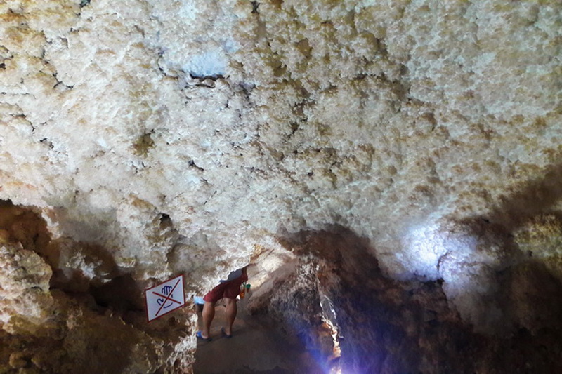 tham kaew komol, kaew komol cave