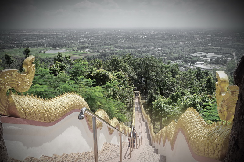 wat phra that doi kham, wat phrathat doi kham, phrathat doi kham temple, phra that doi kham temple