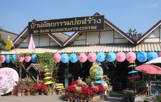 sankhampaeng, sankhampaeng road, sankhampaeng area, sankhampaeng shopping, shopping in chiang mai