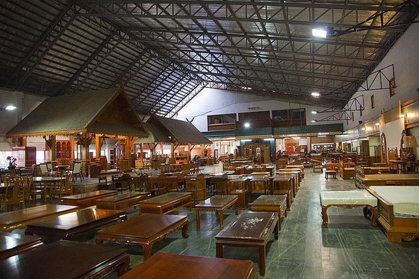 sankhampaeng, sankhampaeng road, sankhampaeng area, sankhampaeng shopping, shopping in chiang mai