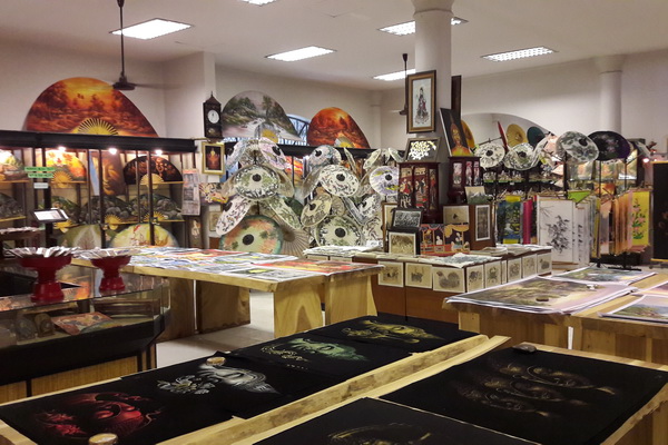 sankhampaeng, sankhampaeng road, sankhampaeng area, sankhampaeng shopping, shopping in chiang mai