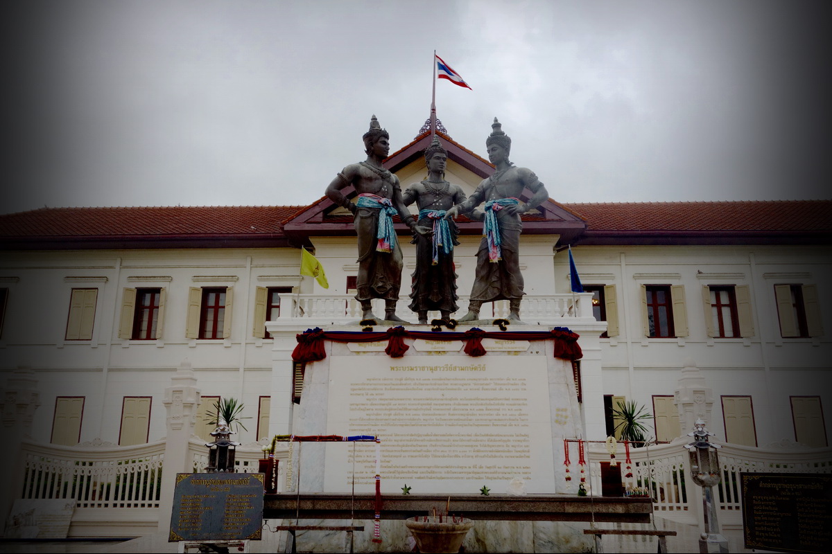 three kings monument, chiang mai city arts and cultural centre, chiang mai museum, chiang mai cultural centre