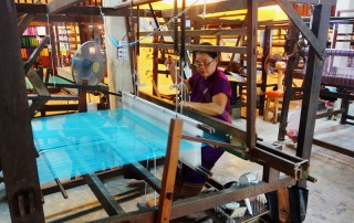 sankhampaeng, sankhampaeng road, sankhampaeng area, sankhampaeng shopping, shopping in chiang mai