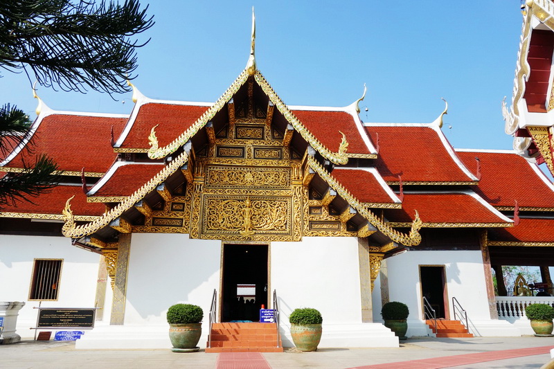 wat phra that sri jom thong, phra that sri jom thong temple, important temples in chiang mai, attraction temples in chiang mai