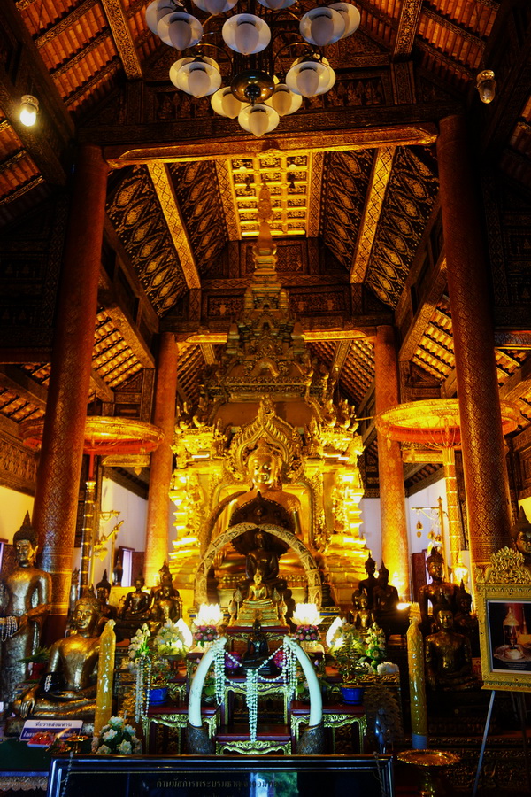 wat phra that sri jom thong, phra that sri jom thong temple, important temples in chiang mai, attraction temples in chiang mai