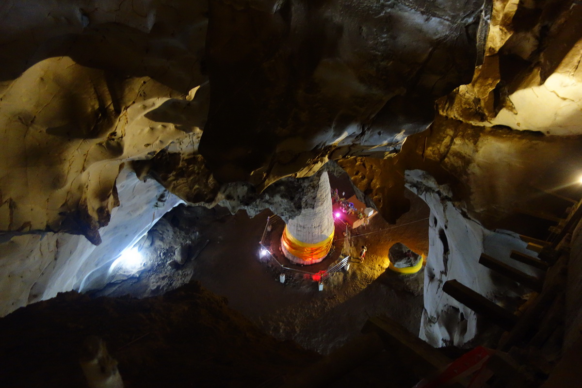 aves in chiang mai, chiang mai caves, chiang mai cave, tham muang on, muang on cave