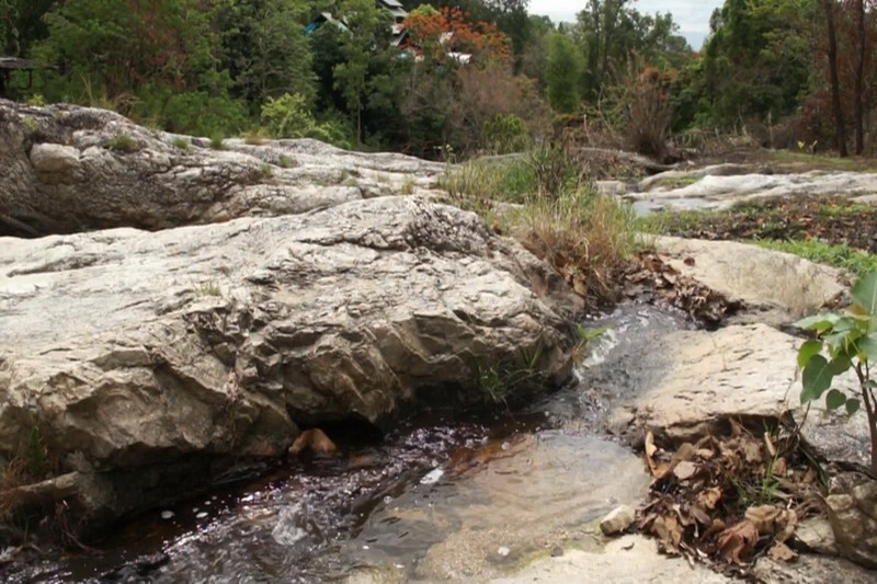 huai kaew waterfall, namtok huai kaew