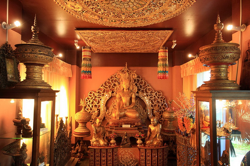 Oub Kham Museum