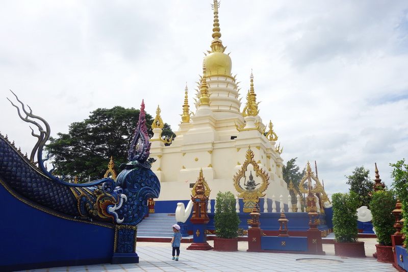 wat rong suea ten, rong suea ten temple, wat rong sueaten, rong sueaten temple