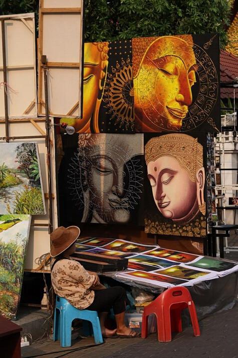 chiang rai khon muan street, chiang rai walking street, chiang rai night markets