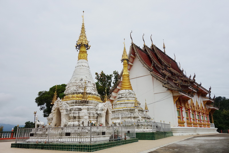 wat phrathat chom chaeng, wat phra that chom chaeng, phrathat chom chaeng temple, phra that chom chaeng temple, wat phrathat chom chaeng in mae hong son, wat phra that chom chaeng in mae hong son, phra that chom chaeng temple in mae hong son, phrathat chom chaeng temple in mae hong son