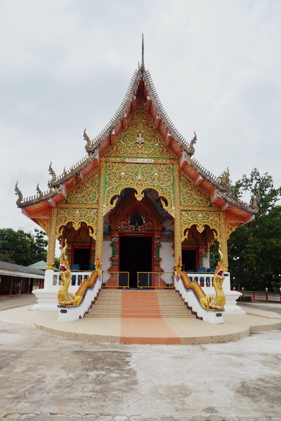 wat phrathat chom chaeng, wat phra that chom chaeng, phrathat chom chaeng temple, phra that chom chaeng temple, wat phrathat chom chaeng in mae hong son, wat phra that chom chaeng in mae hong son, phra that chom chaeng temple in mae hong son, phrathat chom chaeng temple in mae hong son