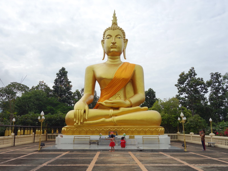 wat phrathat chom tong, wat phra that chom tong, phrathat chom tong temple, phra that chom tong temple, wat phrathat chom tong in mae hong son, wat phra that chom tong in mae hong son, phra that chom tong temple in mae hong son, phrathat chom tong temple in mae hong son
