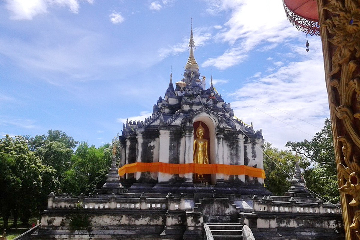 wat phra yuen, phra yuen temple, wat aranyikaram, wat phra yuen lamphun, phra yuen temple lamphun, wat aranyikaram lamphun