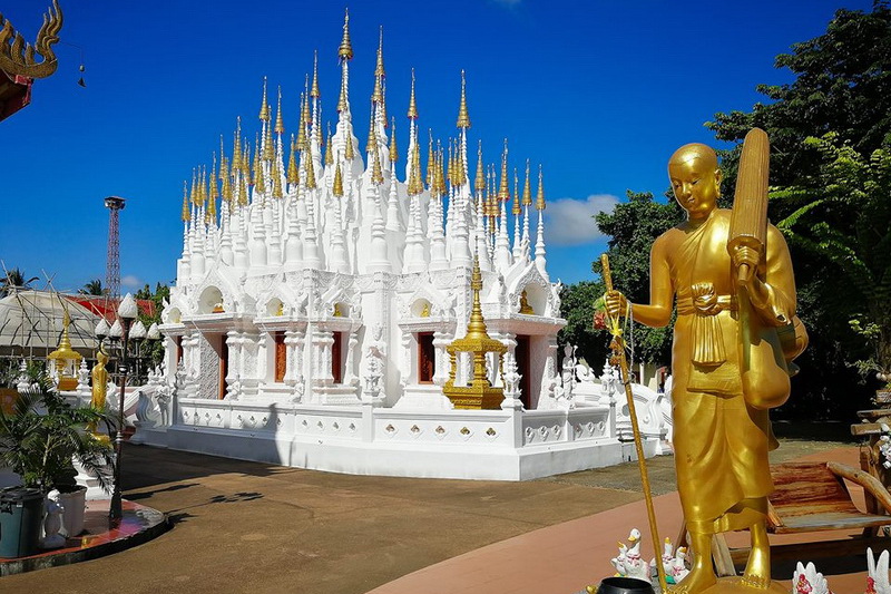 wat pong sunan, pong sunan temple, wat pong sunan in phare, pong sunan temple in phare