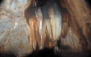 chiang dao cave, chiangdao cave, chiang dao cave chiang mai, chiangdao cave chiang mai